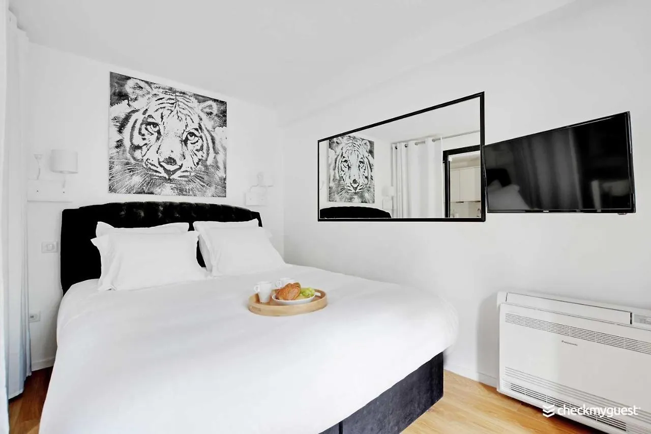 Cosy Apartment 1- Sacree Coeur Montmartre Paris
